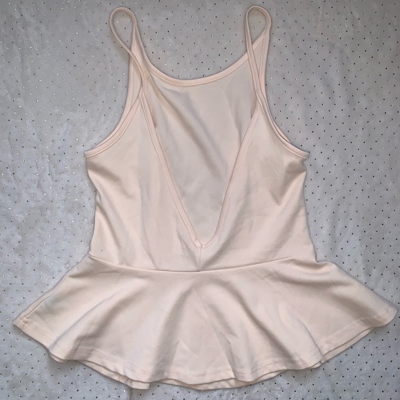 Sleeveless Light Pink Top - Picture 2 of 2